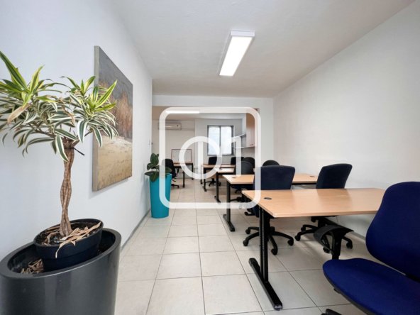 Furnished office for rent in Gzira