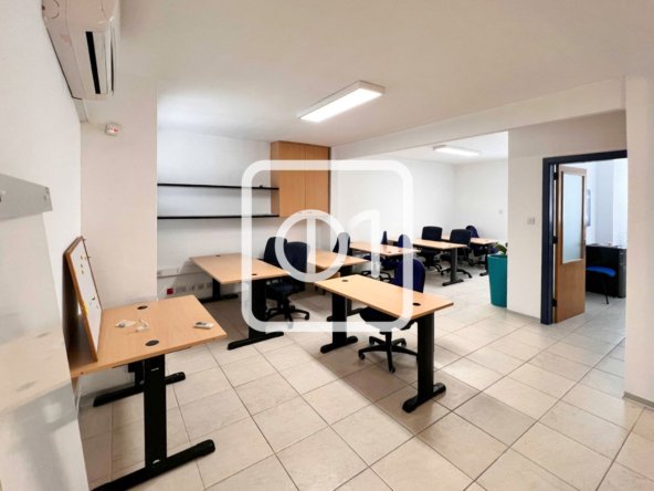 Furnished office for rent in Gzira