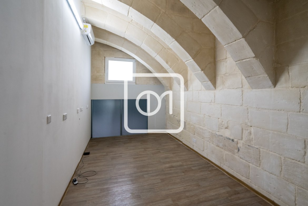 Office for rent on the Valletta Waterfront