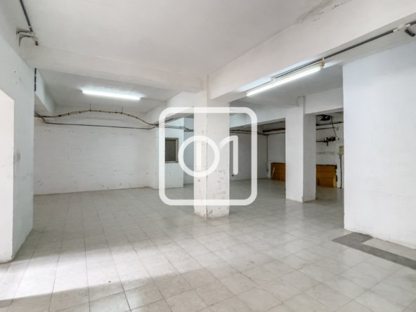 Warehouse with Office for rent in Msida