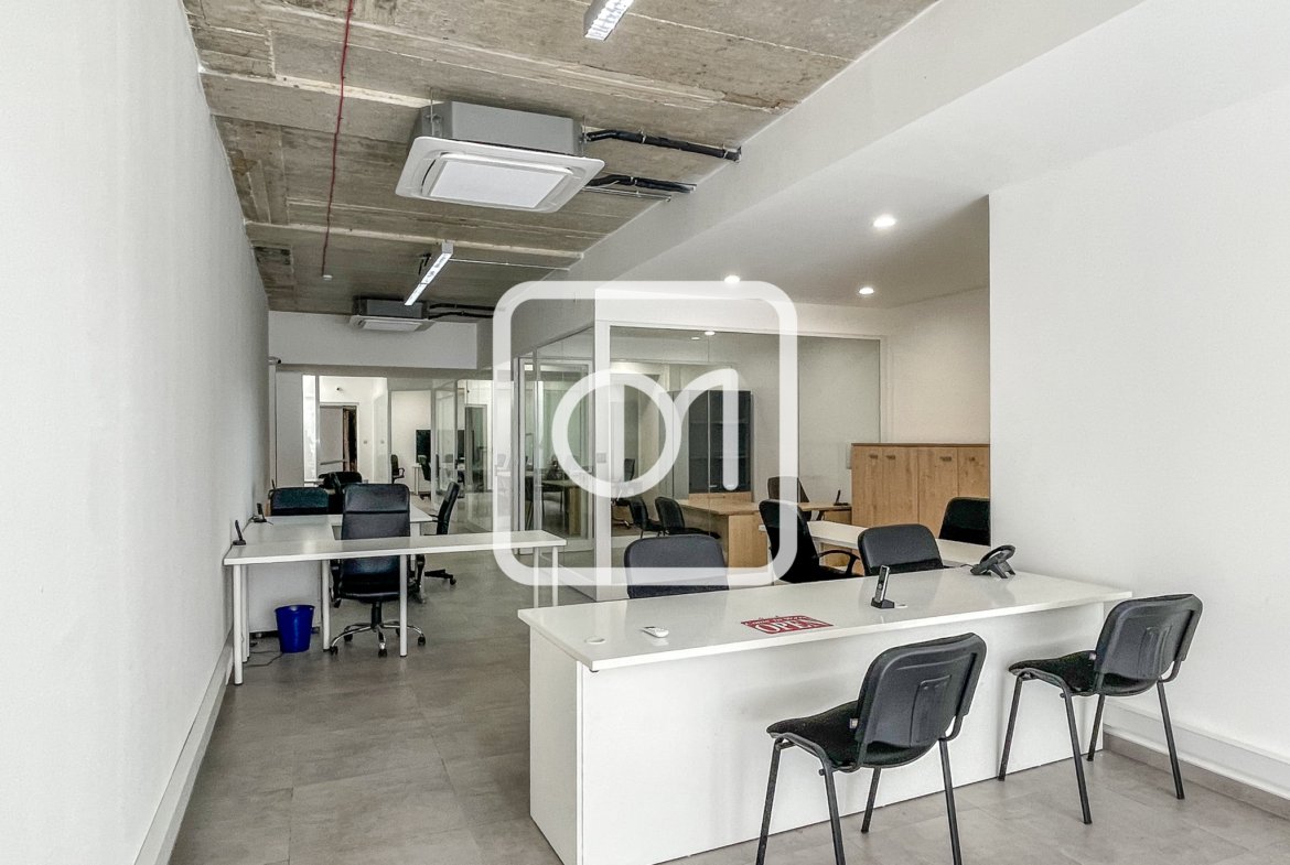 office with warehouse for rent in Msida