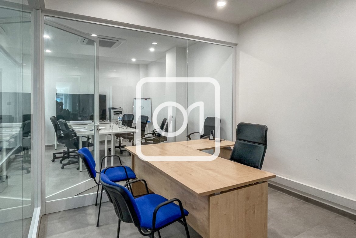 office with warehouse for rent in Msida