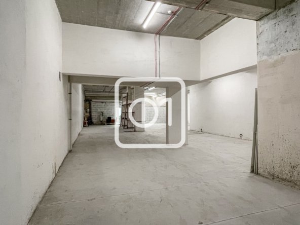 office with warehouse for rent in Msida