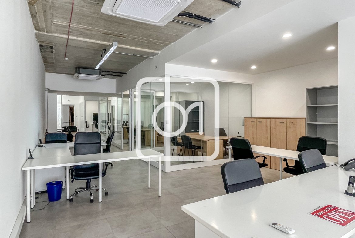 office with warehouse for rent in Msida