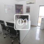 Penthouse office to lease