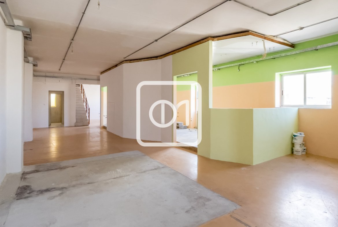 Commercial Workshop for rent in Zebbug