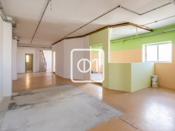 Commercial Workshop for rent in Zebbug