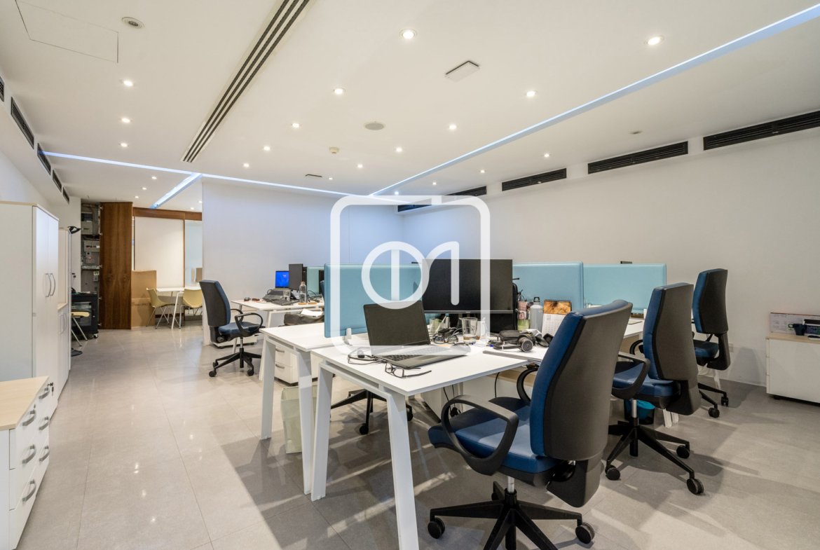 High-end Office For Rent in Iklin