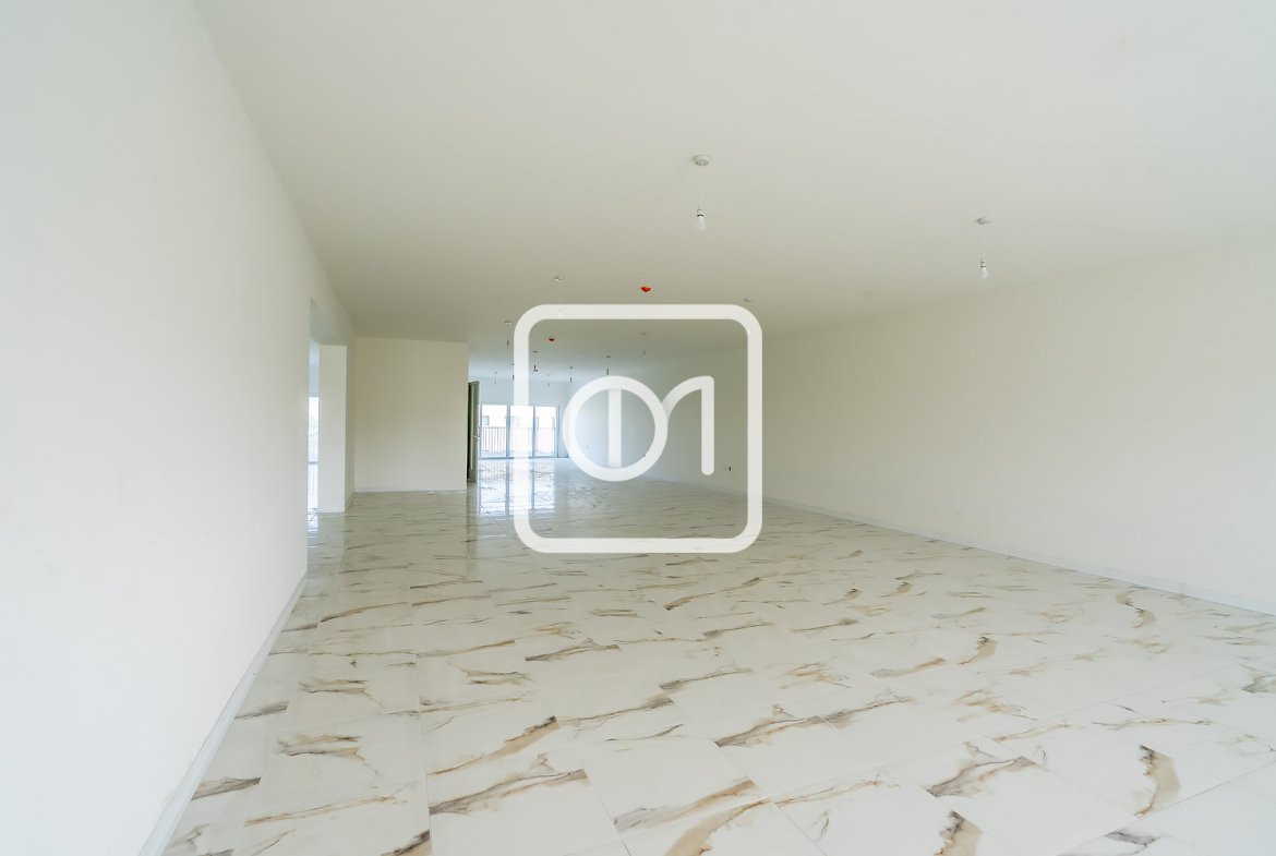 Commercial Block For Rent In Mosta