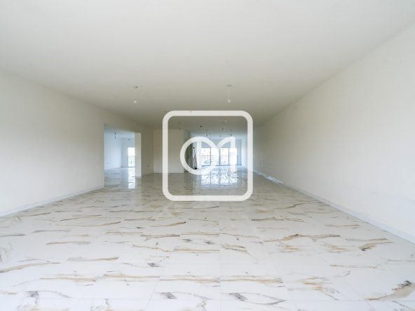 Spacious office for rent in Mosta