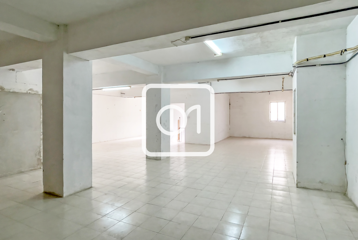 warehouse with office for sale in Msida