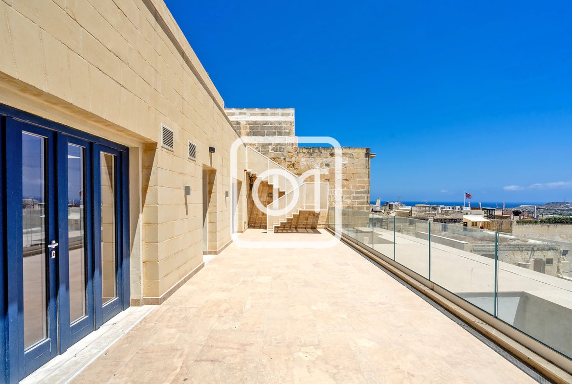 Luxury office building for sale in Valletta