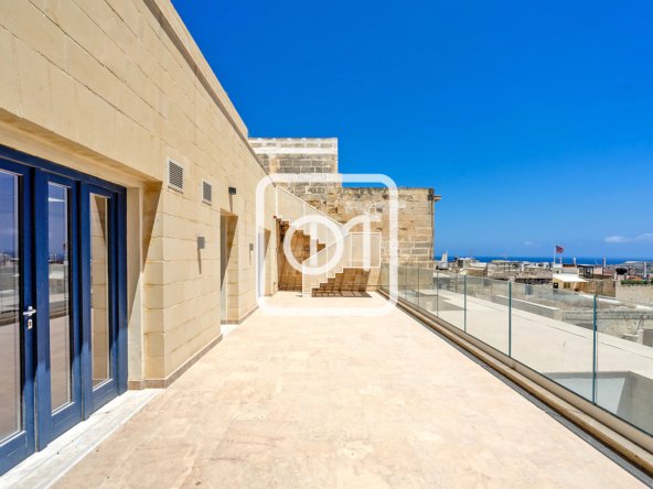 Luxury office building for sale in Valletta