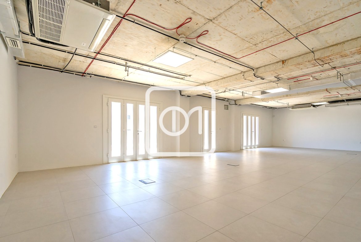 Luxury office building for sale in Valletta