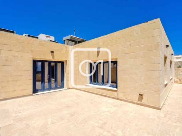 Luxury office building for sale in Valletta