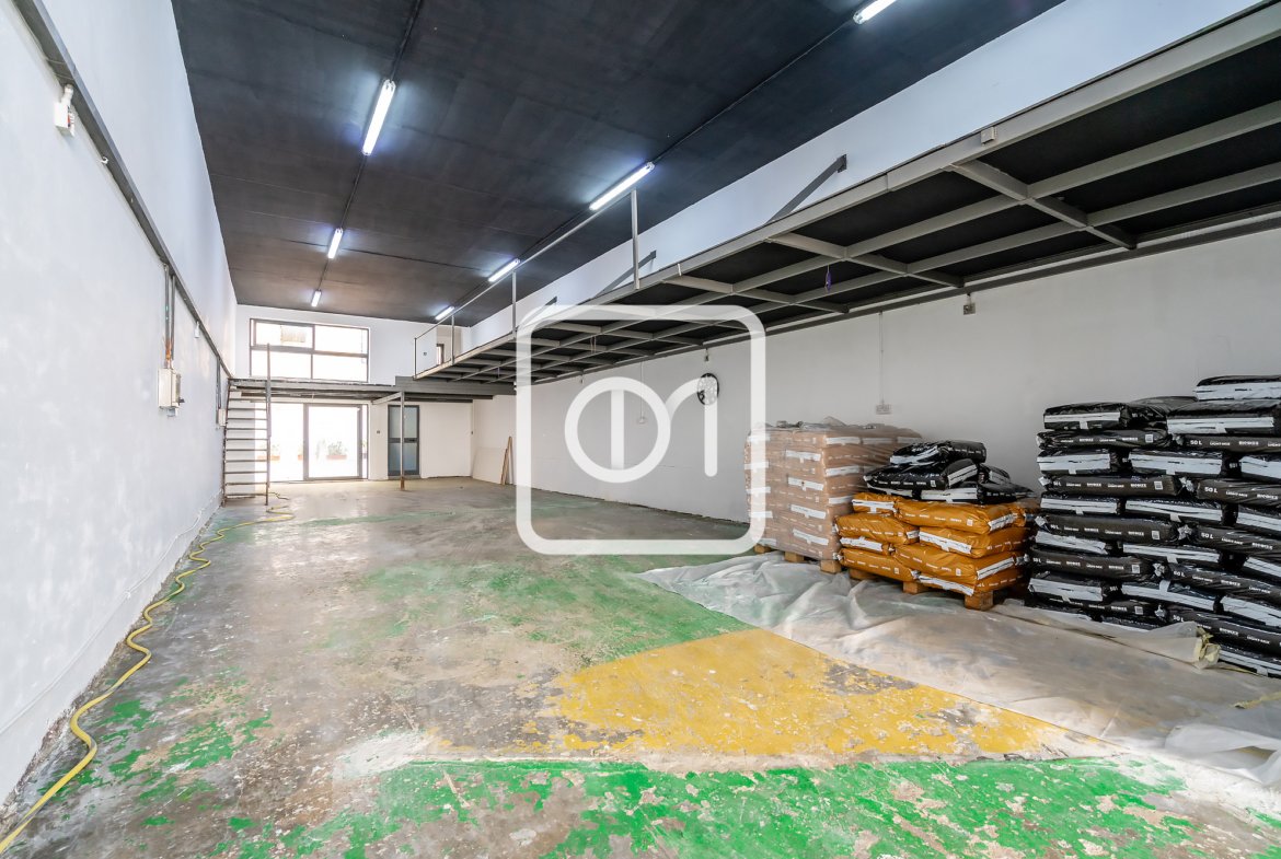 Warehouse for rent in Mriehel