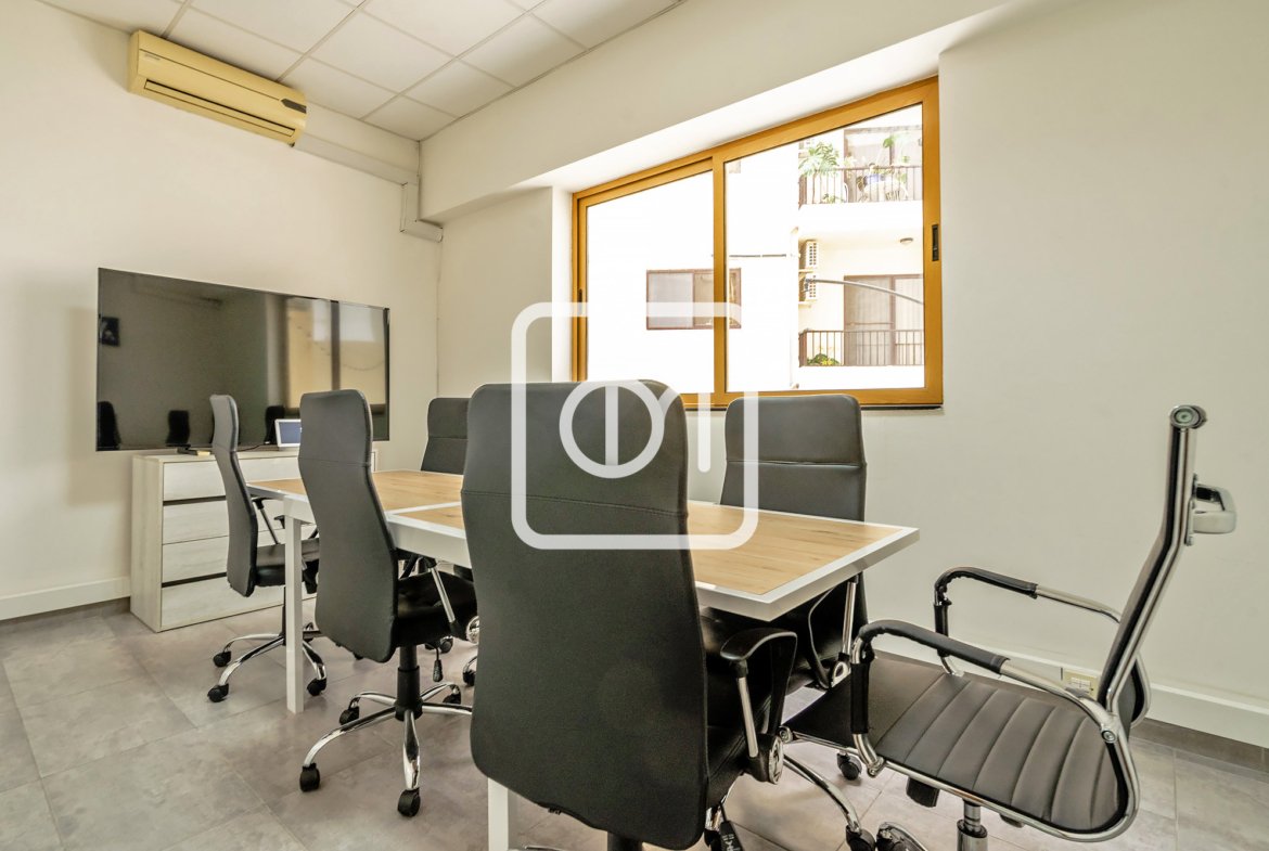 Ground floor office for rent in Sliema