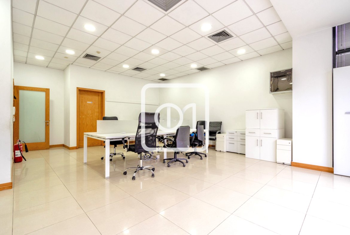 Office With Terrace For Rent