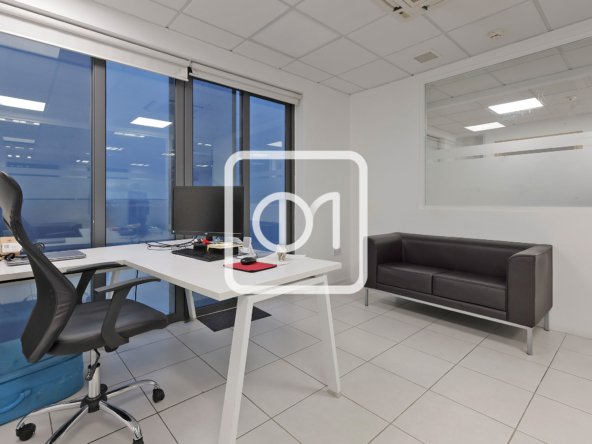 penthouse office rental in