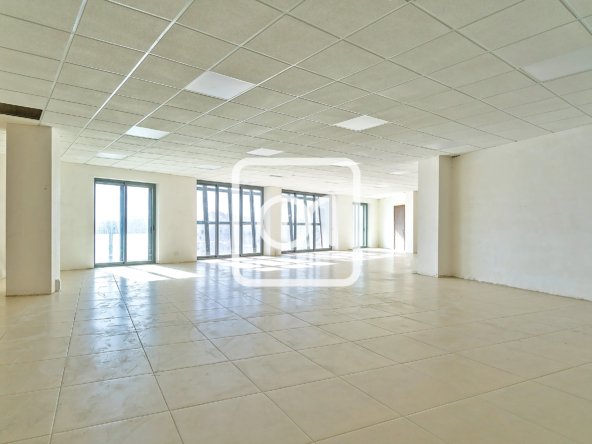 office for rent in Luqa