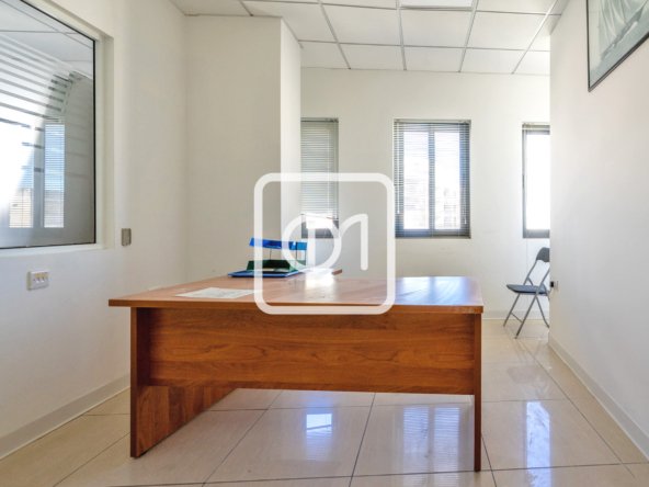 Large office for rent in Luqa