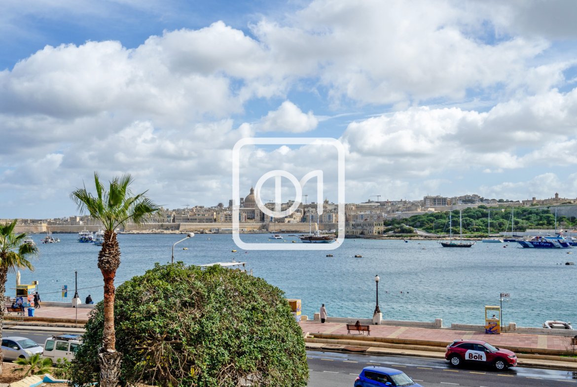 Sea front office in Sliema