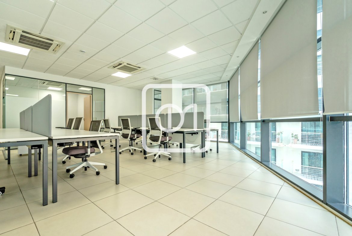 Fully furnished office in St Julians