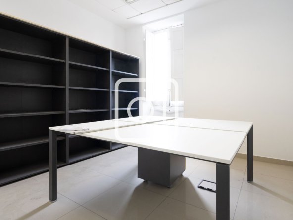 office available for rent in Floriana