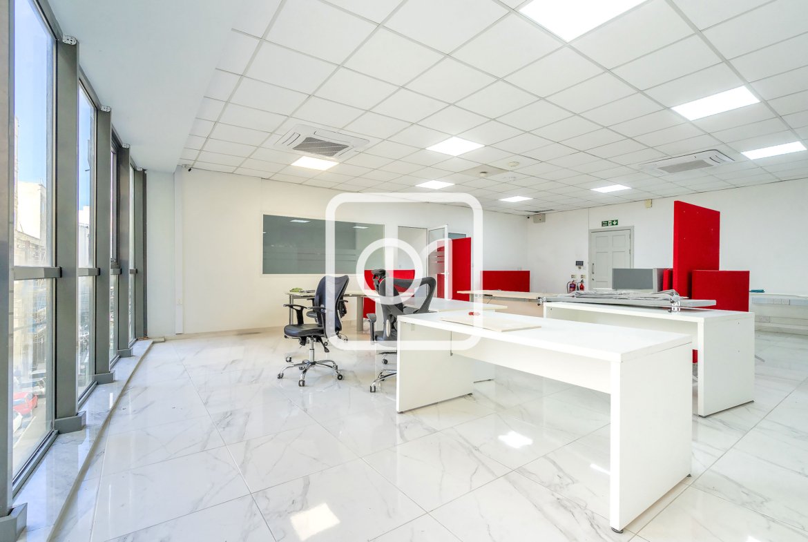 bright office for rent in Sliema