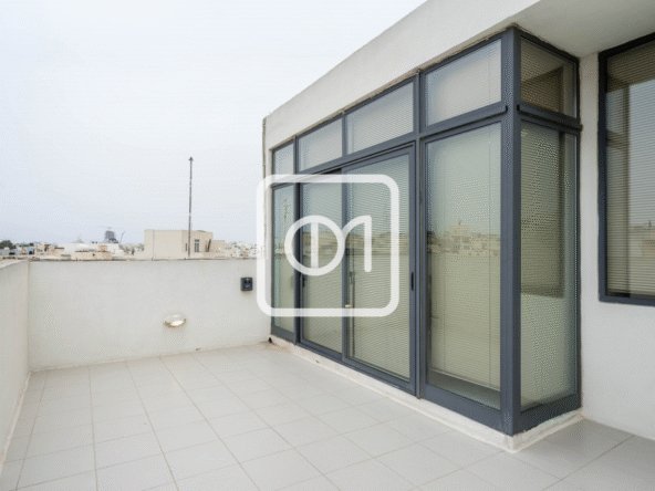 penthouse workspace for rent
