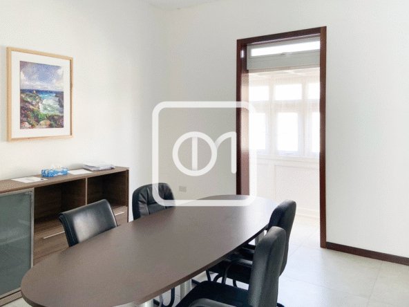 Office block for rent in Birkirkara