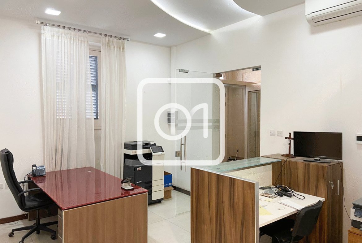 Office block for rent in Birkirkara