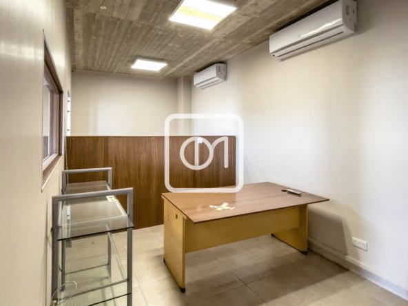 bright office to lease