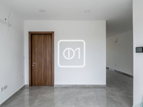 Penthouse office rental in Mosta