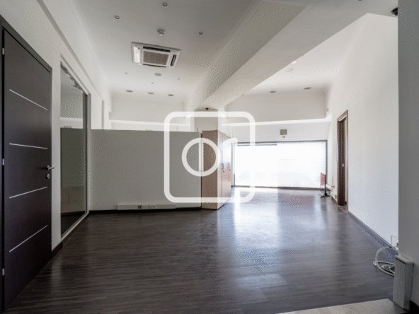 Sea view office space to lease