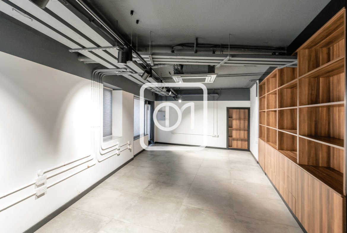 Unique ground floor office