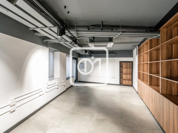 Unique ground floor office