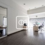 Sea view office space to lease