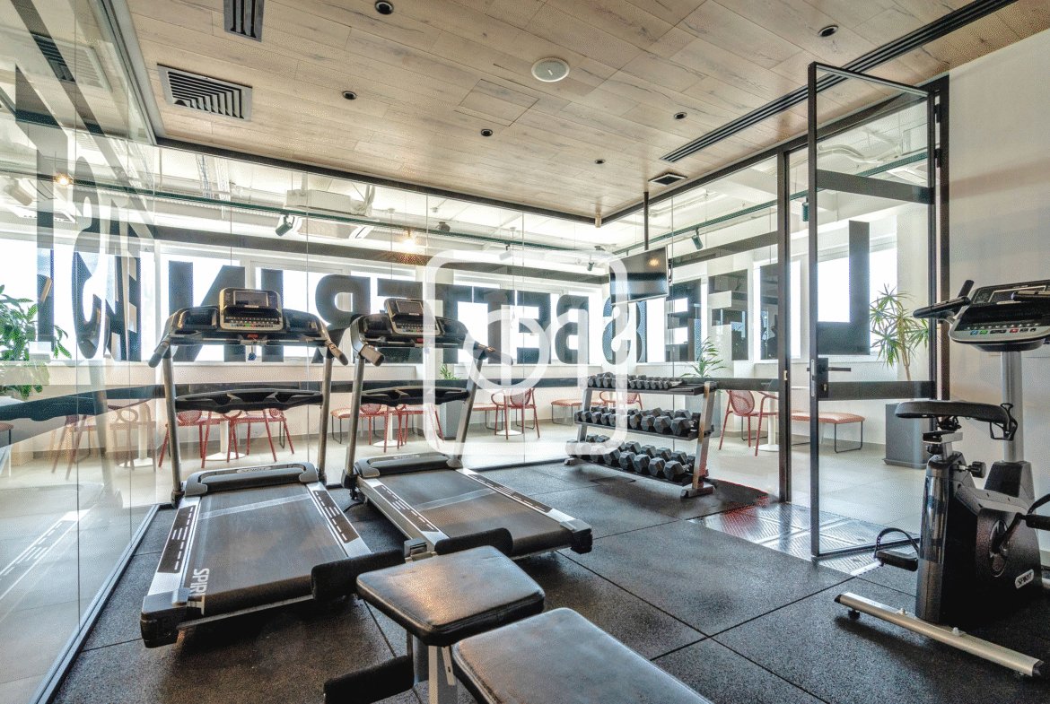 Open plan office to lease