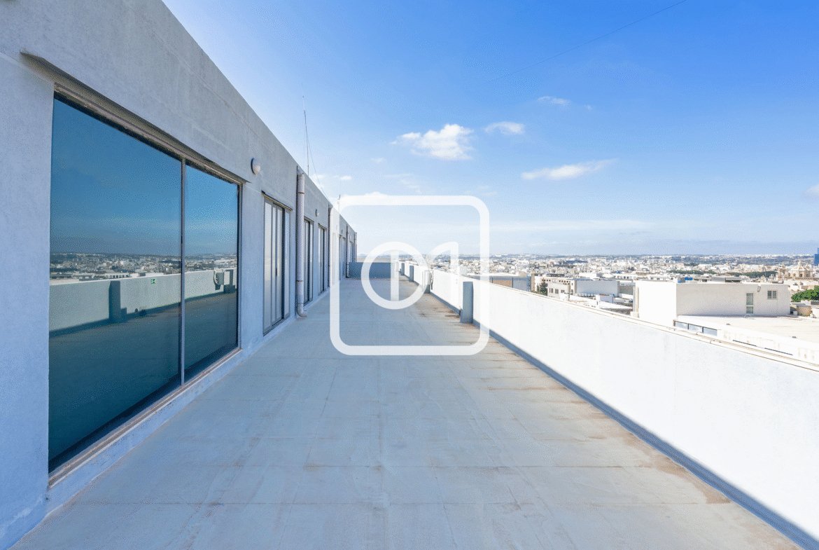 penthouse office in San Gwann