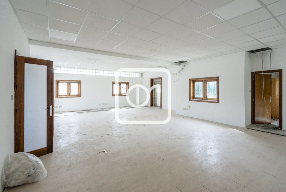 penthouse office for rent in Msida