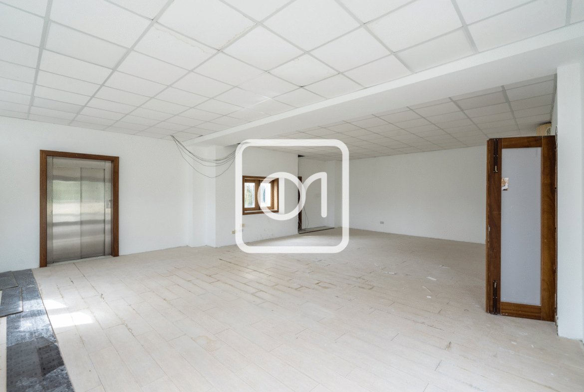 penthouse office for rent in Msida