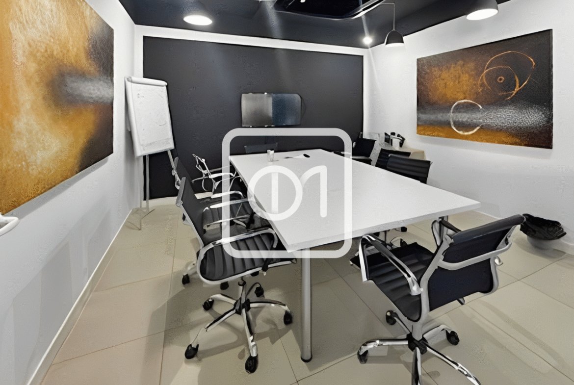 corner office in Naxxar