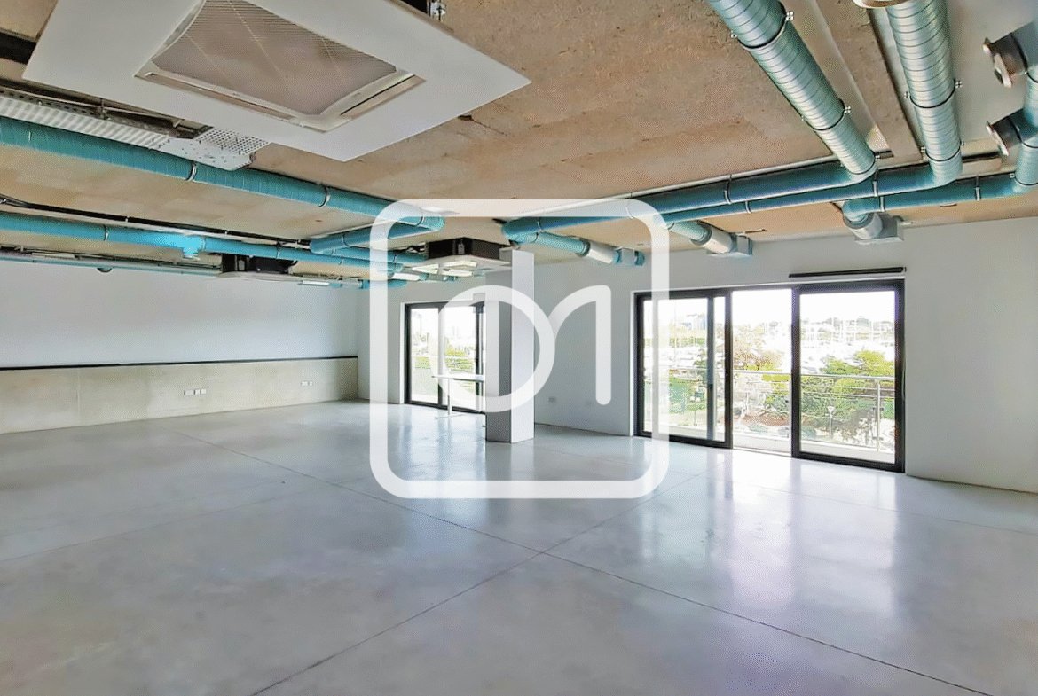 Modern office for rent in Ta Xbiex