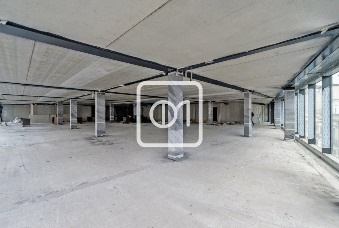 Office for rent in Gzira