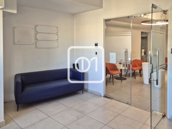 office space available for lease