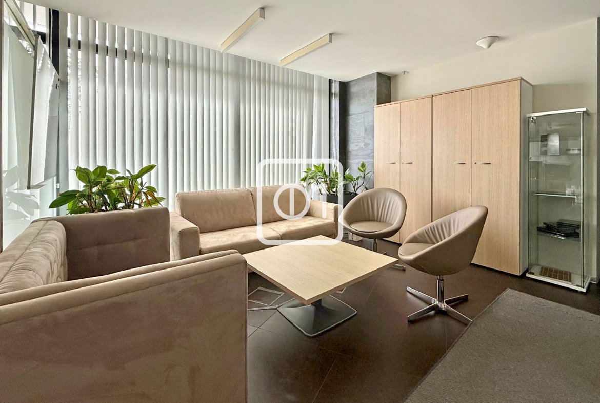 office to let in Gzira