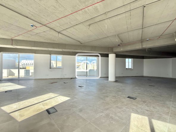 penthouse office for rent