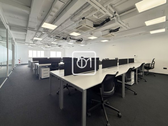 large office space in Gzira