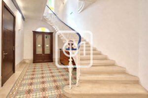 commercial townhouse